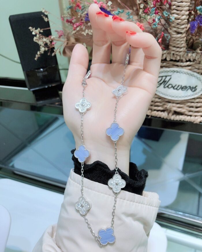 【Valeron Jewelry】CLOVER 10 MOTIFS CHALCEDONY DIAMONDS SILVER NECKLACE - Image 9
